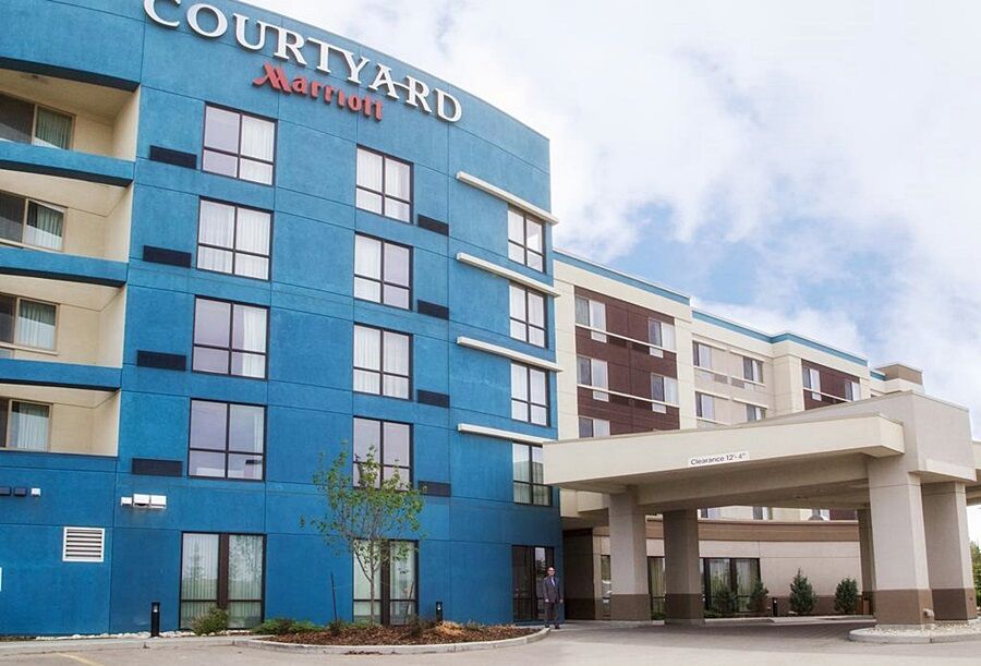 Courtyard By Marriott Edmonton West Hotel Exterior foto